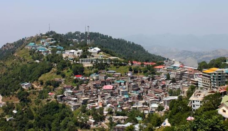 Luxury Hotels and Car Rentals in Pakistan: Travel in Style